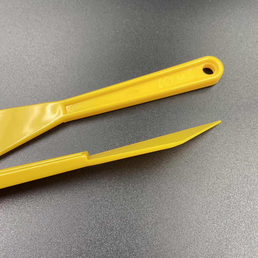 Espátula KTM Amarela Modelo Faca – Acabamento Fino em Insulfilm