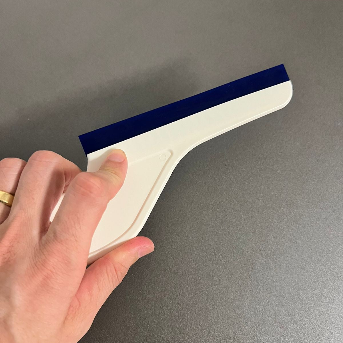Rodo Spider Azul com Borracha de Média Rigidez – Limpeza Eficiente na Instalação de Películas