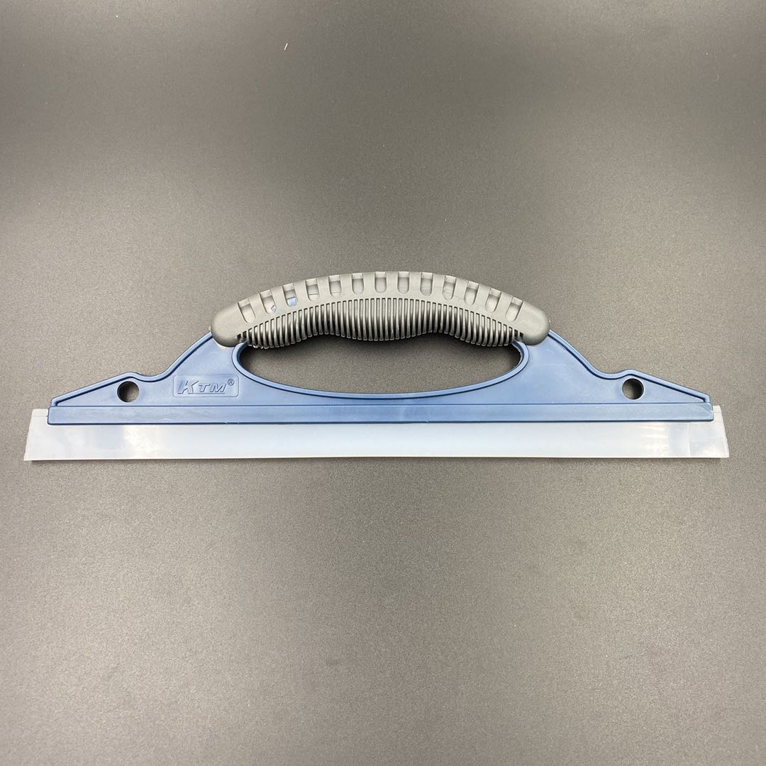 Rodo para Limpeza KTM 30cm com Borracha Macia – Alta Precisão e Delicadeza