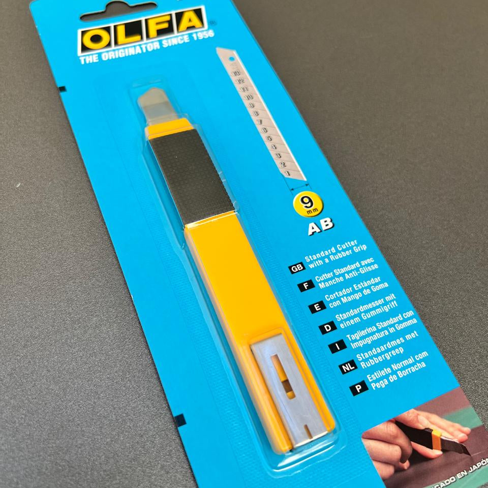 Estilete OLFA A-2 – 9mm Profissional com Trava Manual