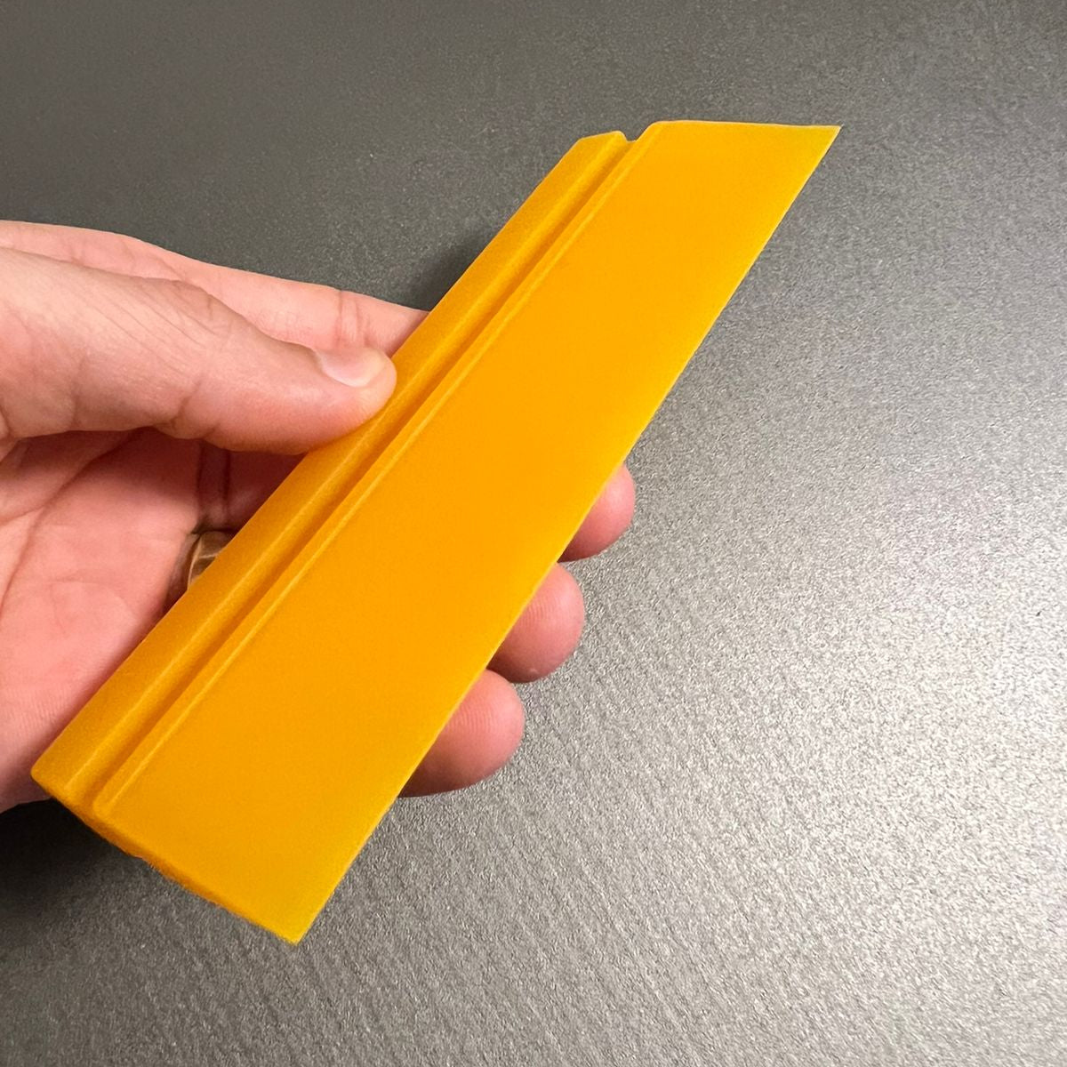Borracha Rígida Amarela 15cm – Reposição para Rodo de PVC