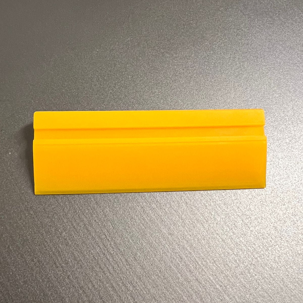 Borracha Rígida Amarela 15cm – Reposição para Rodo de PVC